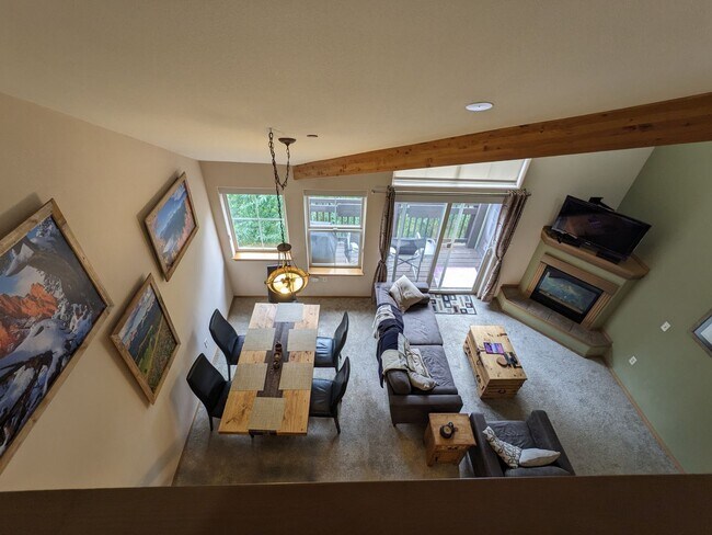 Building Photo - Winter Seasonal Rental- Tarn Landing C6