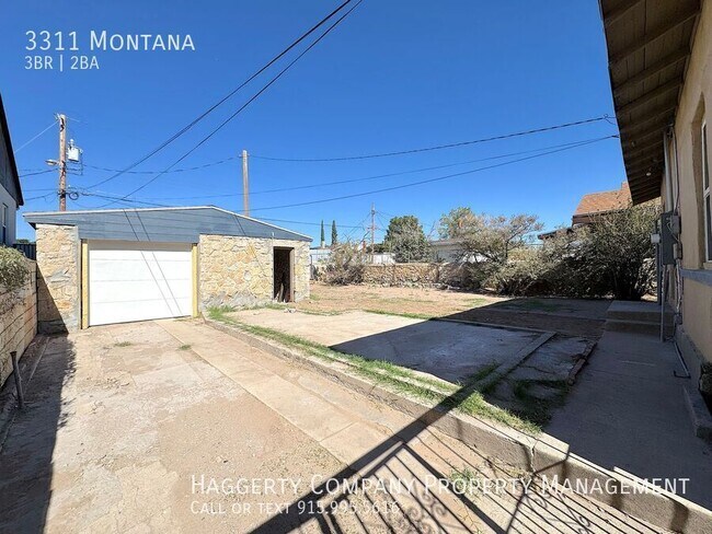 Building Photo - 3311 Montana-