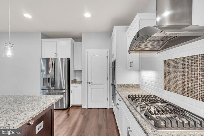 Building Photo - 40578 Sculpin Ct