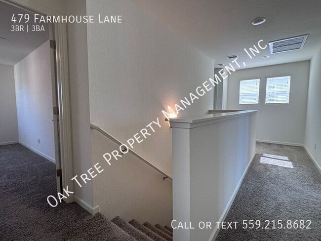 Building Photo - 479 Farmhouse Ln