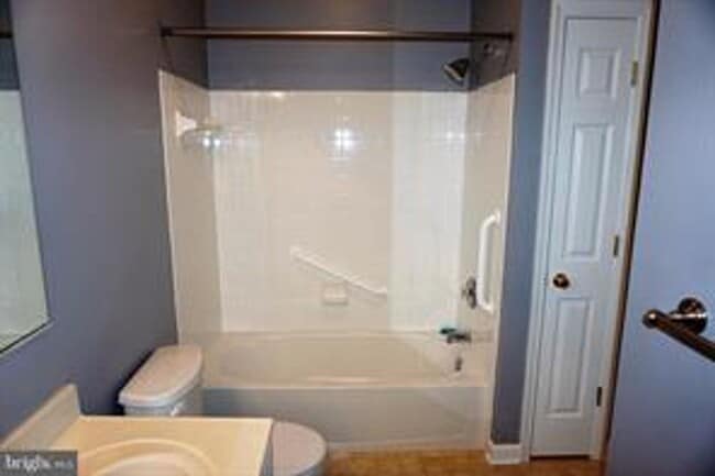 Building Photo - **AVAILABLE 6/1/2026**  Well-kept Ground level condo available in Forest Hill, MD!