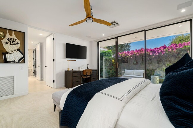 Building Photo - 6 Exeter Ct