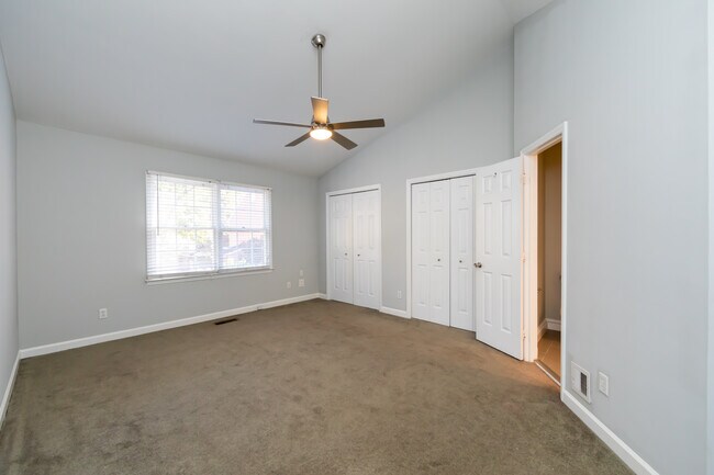 Building Photo - 510 N Poplar St