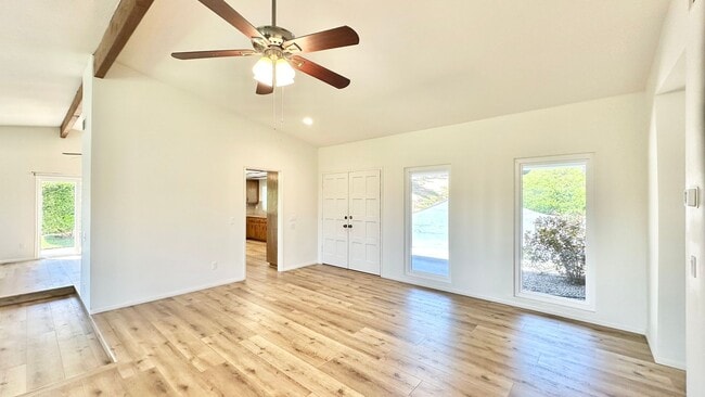 Building Photo - Beautiful Ranch-Style, Single-Story, on Co...