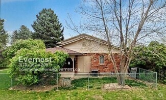 Building Photo - 2608 Leisure Dr