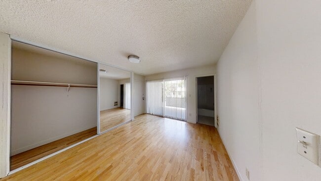 Floorplan - 2028 Dwight Way