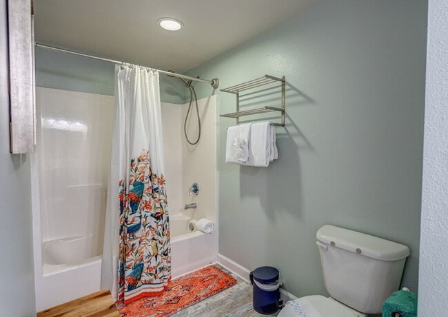 Building Photo - 998 Gulfside Ct