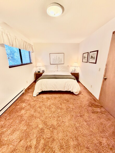 Building Photo - 7046 4th Ave