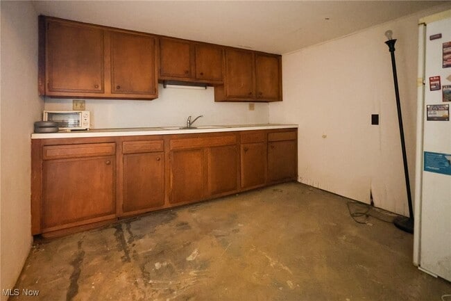 Building Photo - 1126 18th St NE