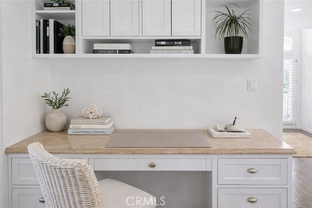 Building Photo - 1330 Santanella Terrace