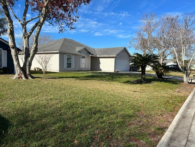 Building Photo - 424 Rolling Rock Ct