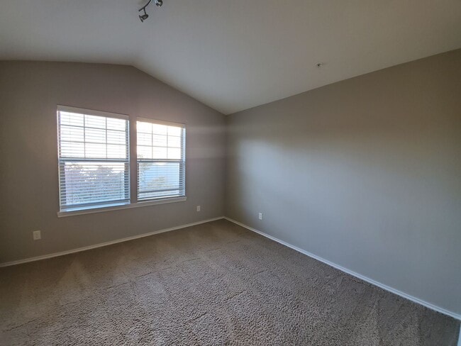 Building Photo - Arbor Parc Beauty