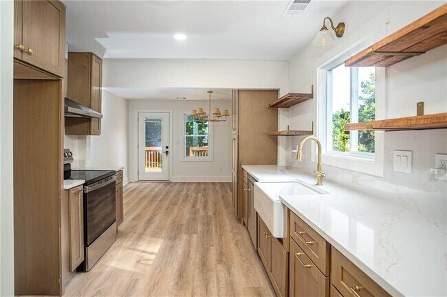 Building Photo - 3448 Orchard Cir