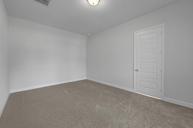 Building Photo - 15835 Bird of Paradise Dr