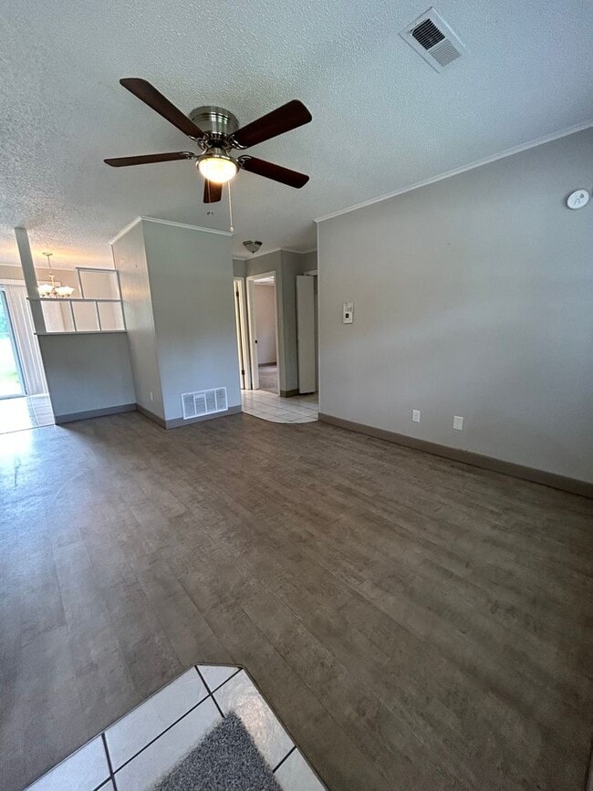 Building Photo - 6535-6537  Jeanfay Lane