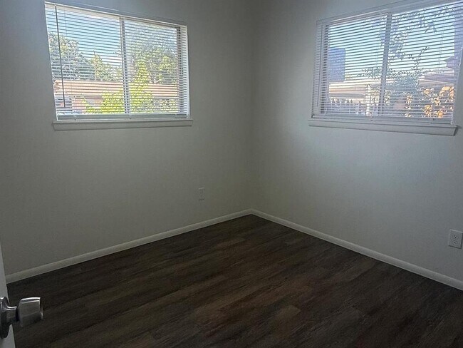 Building Photo - 1344 SW 62nd St
