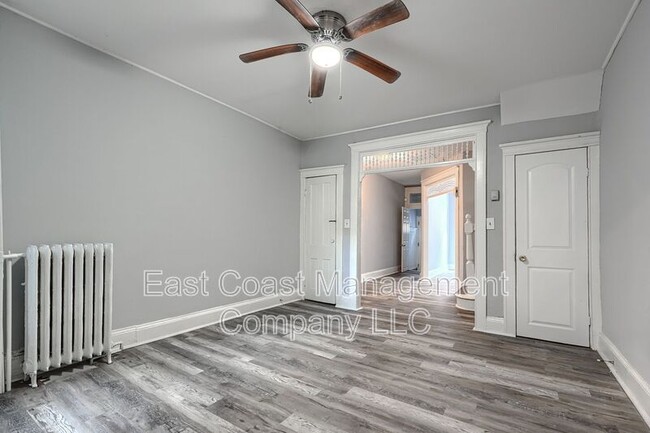 Building Photo - 2419 McCulloh St