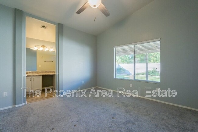 Building Photo - 1362 N McKenna Ln