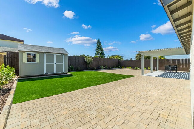 Building Photo - 292 Slate St