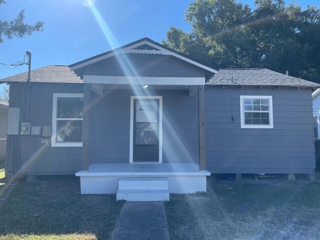 Primary Photo - Beautifully Remodeled 4-Bedroom Home!