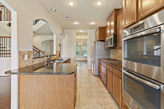 Building Photo - 11614 Lantana Reach Dr