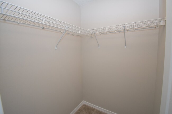 Building Photo - 3 Bedroom, 2 Bath Patio Home with Garage &...