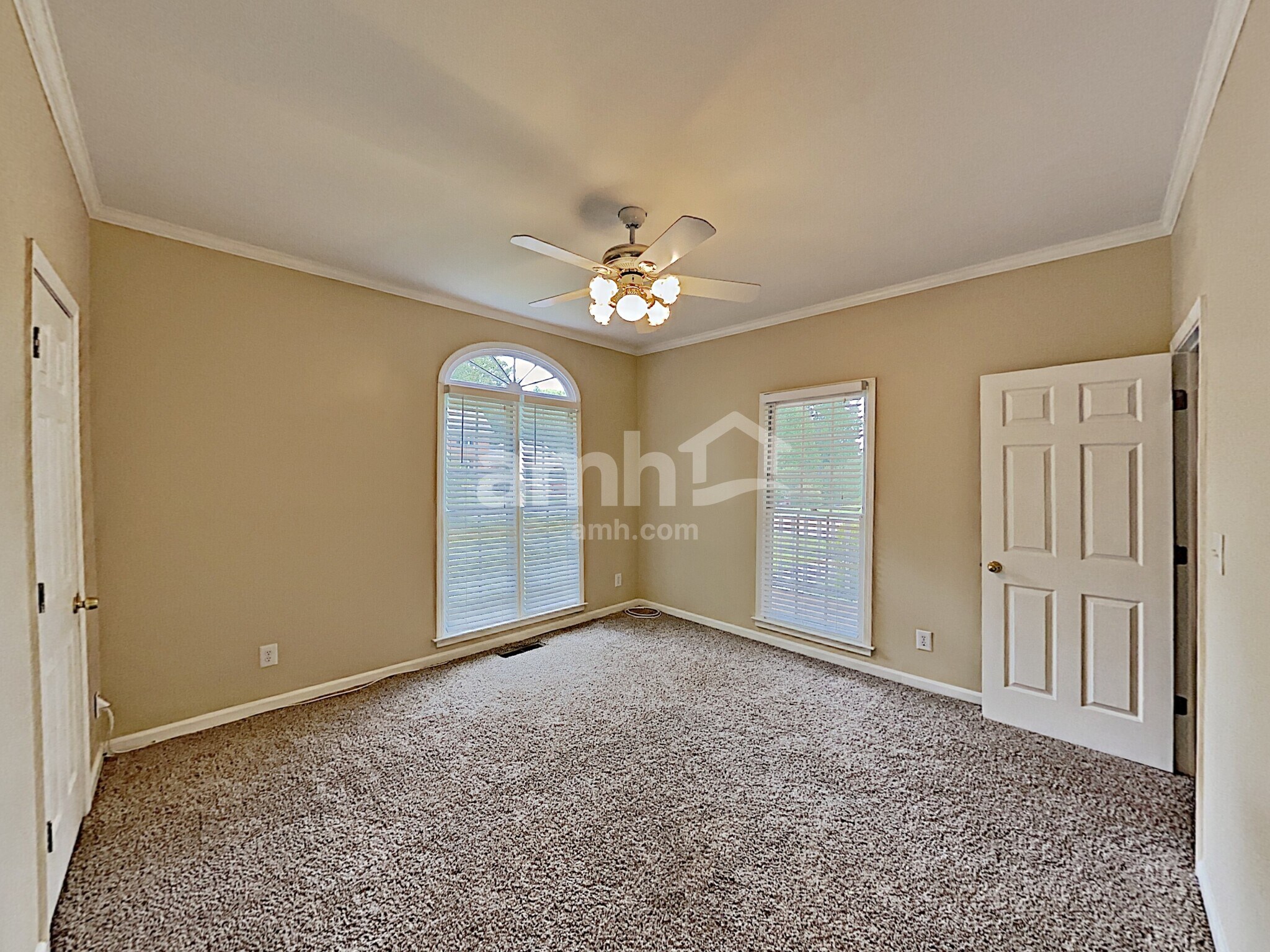 Building Photo - 1302 Dungan Dr NW