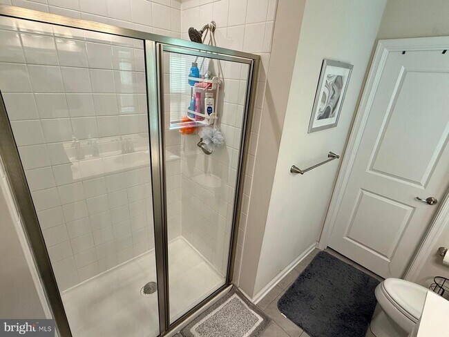 Building Photo - 7515 Mundell Rd