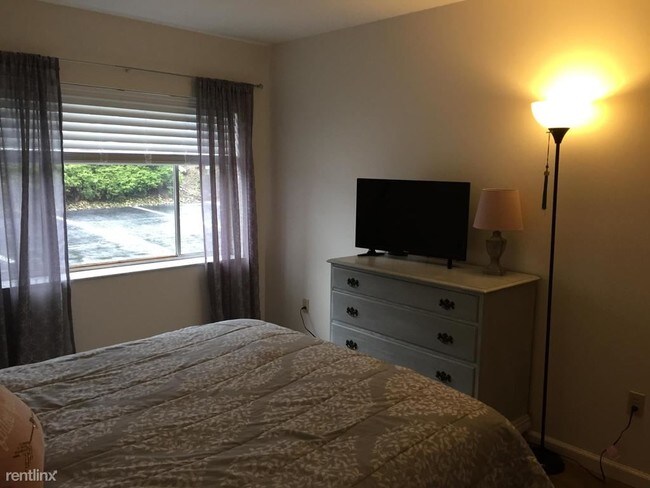 Building Photo - 8179 Ohio River Blvd