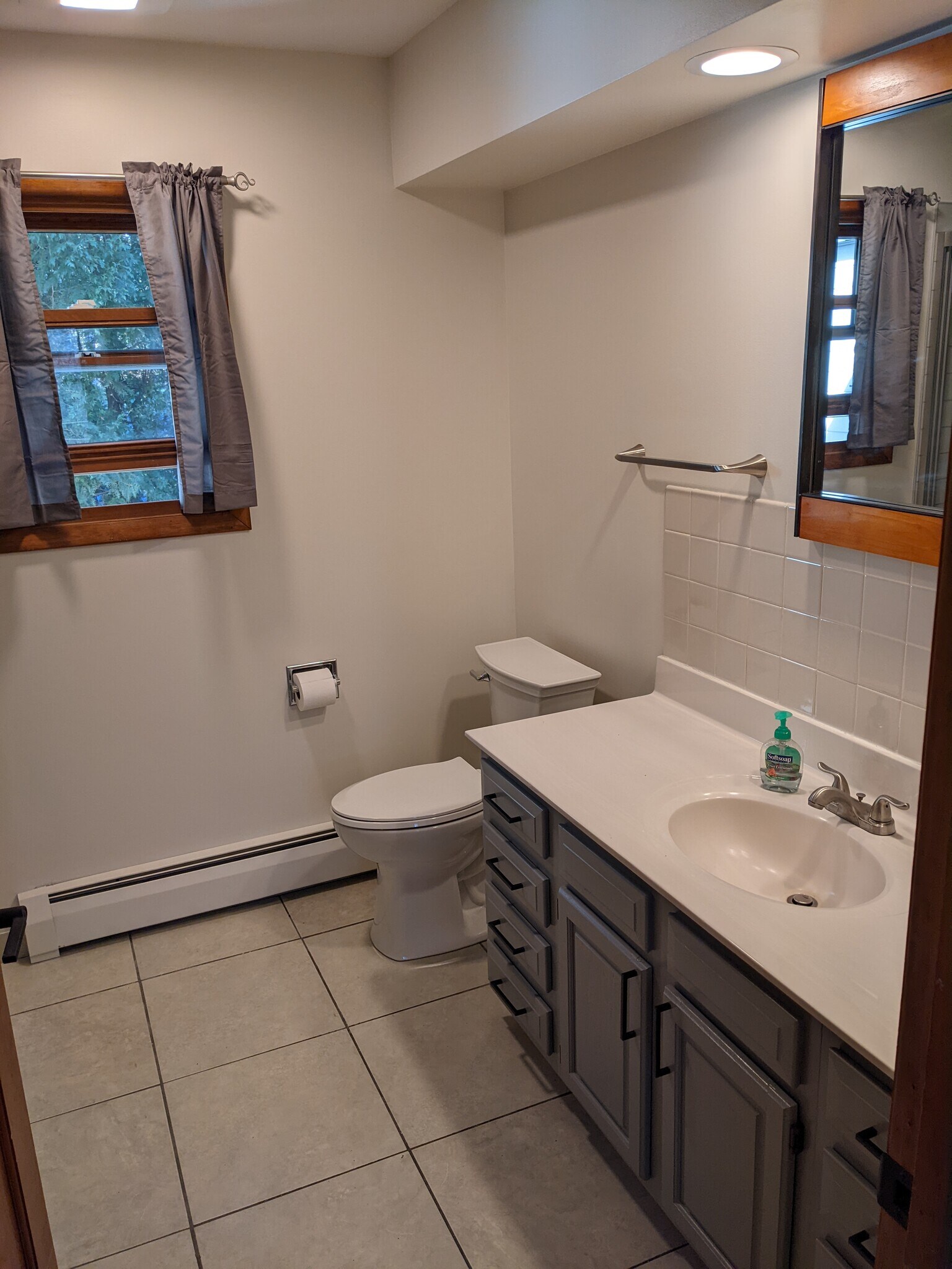 Brand new toilet: tall with elongated bowl. - 509 Algonquin Rd