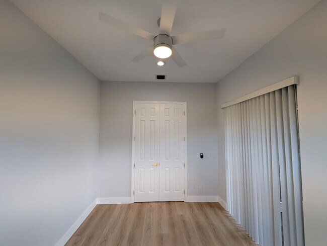 Building Photo - Luxury-Style 3BR Home in Prime West Palm Beach Location