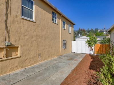 Building Photo - 4438 Steele St