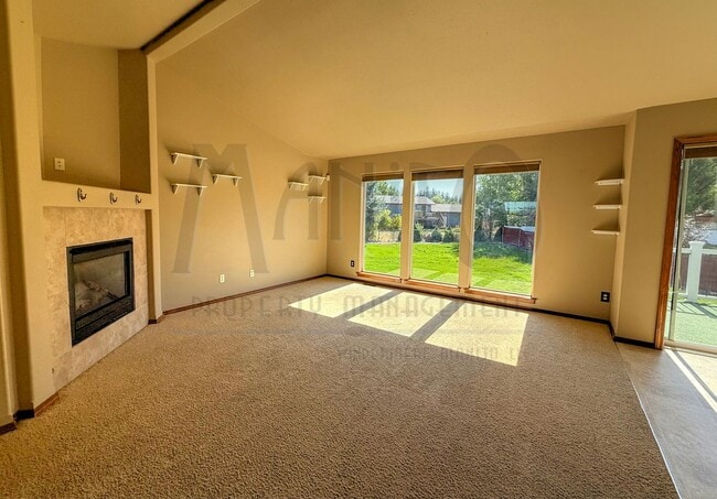 Building Photo - Sprawling Mead Home **MOVE IN SPECIAL**