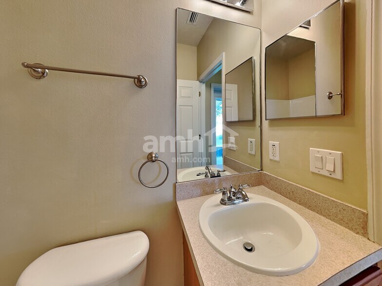 Building Photo - 1134 Serengeti Way