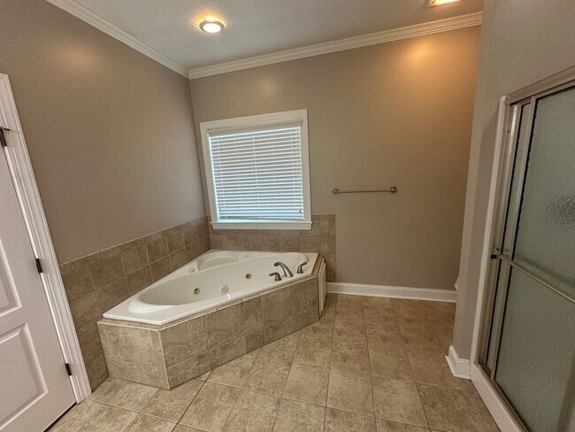 Building Photo - Beautiful 4 BR, 3 BA home for rent in Evans, GA