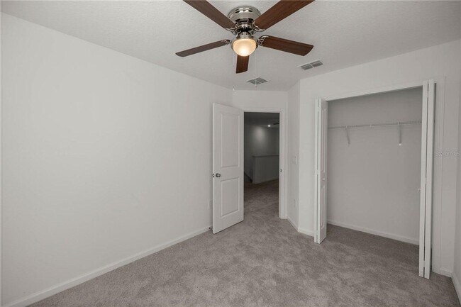 Building Photo - 3613 SE 37th Ct