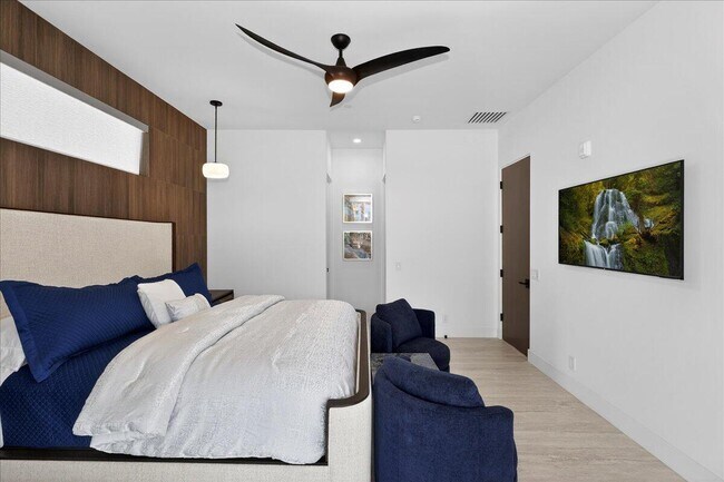 Building Photo - 51120 Avenida Navarro