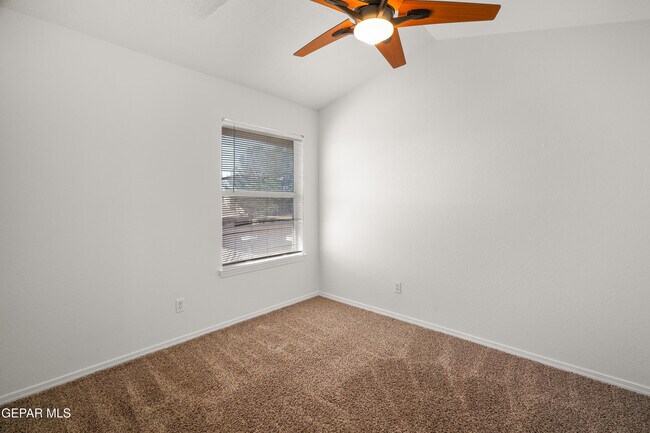 Building Photo - 12280 Red Sun Dr