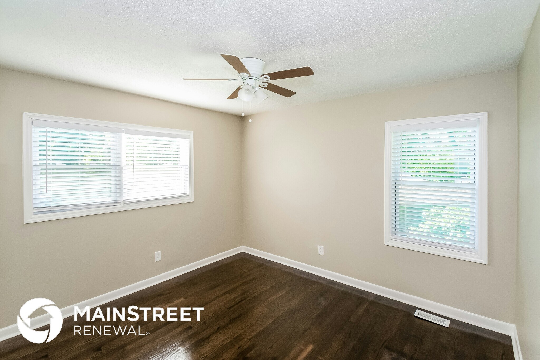 Building Photo - 1809 Doman Cir