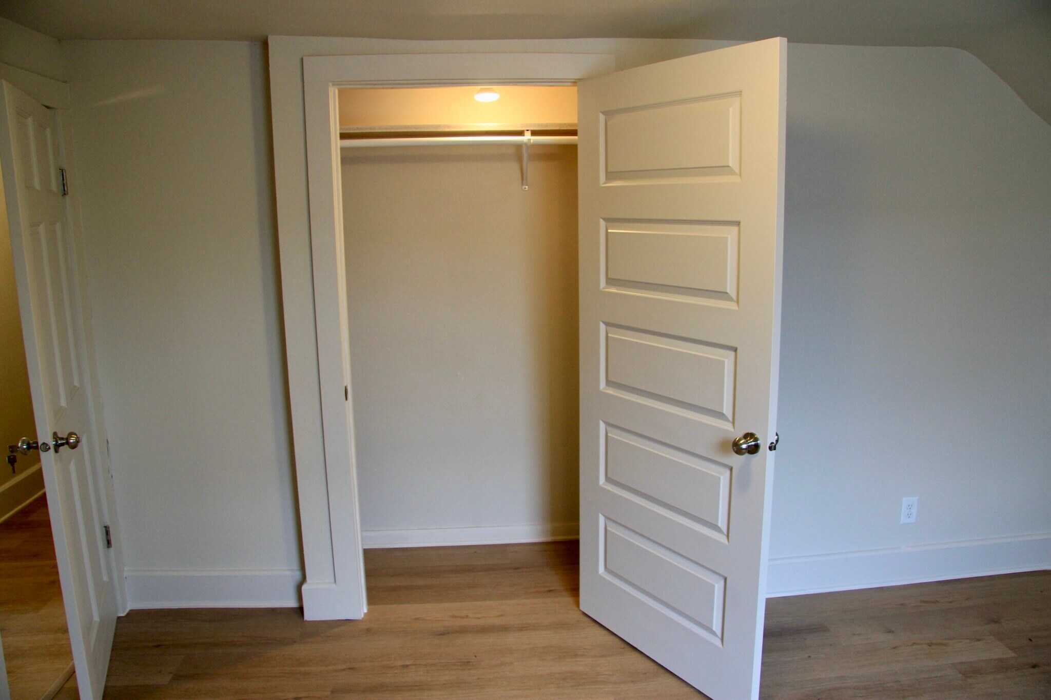 Closet - Bedroom 3 (Upstairs) - 405 E Washington Ave