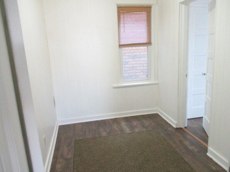 Building Photo - 316 Beaver St