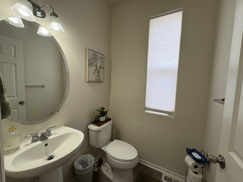 Building Photo - 2845 Tumblewood Grv