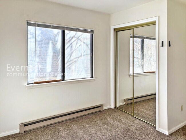 Building Photo - 1812 17th St