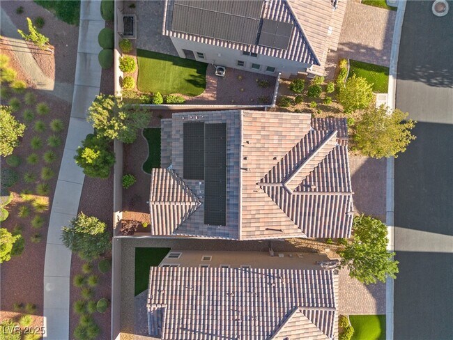 Building Photo - 12243 Loggeta Way