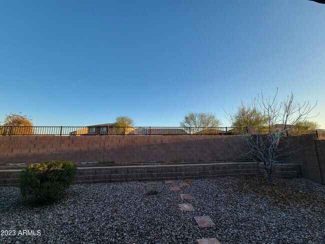 Building Photo - 2671 E Daniel Dr