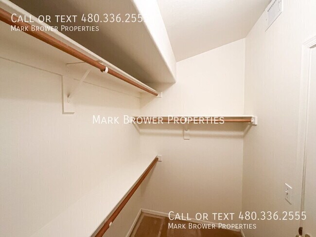 Building Photo - 7121 E Milagro Ave