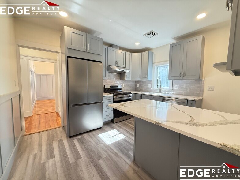 Primary Photo - 96 Brayton Rd