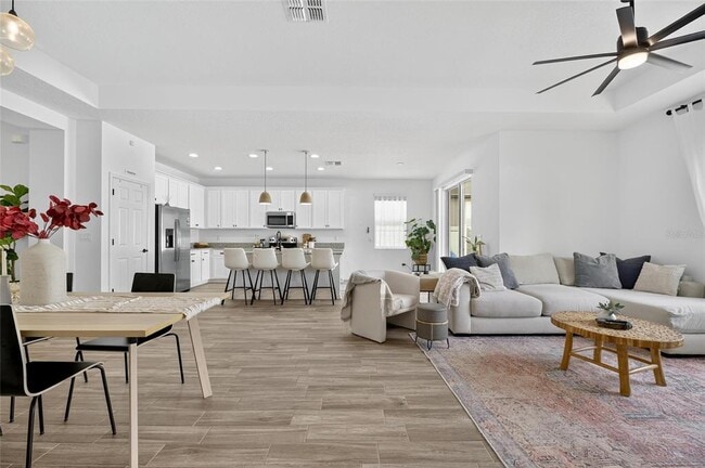 Building Photo - 30439 Caravelle Ln