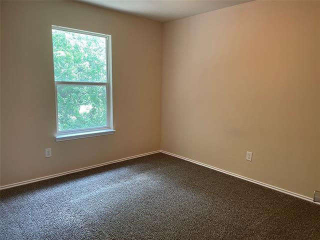 Building Photo - 338 Castleridge Dr