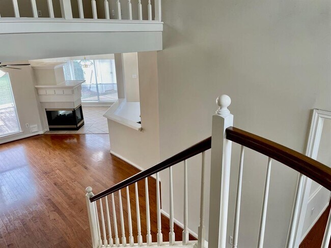 Building Photo - 4503 Northshore Ct